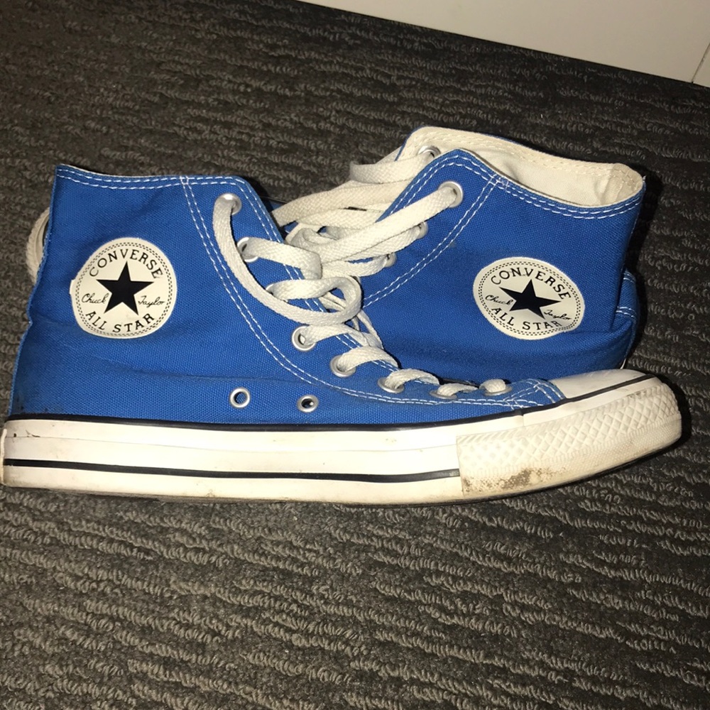 Blue converse